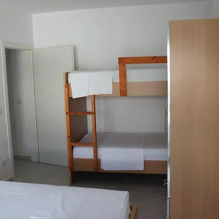 Roxhensi Apartamento